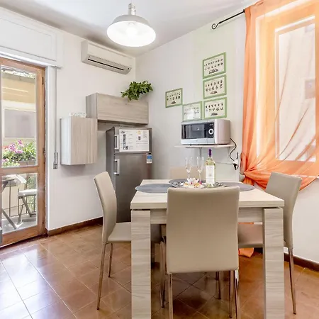 Anthyllis Apartment *